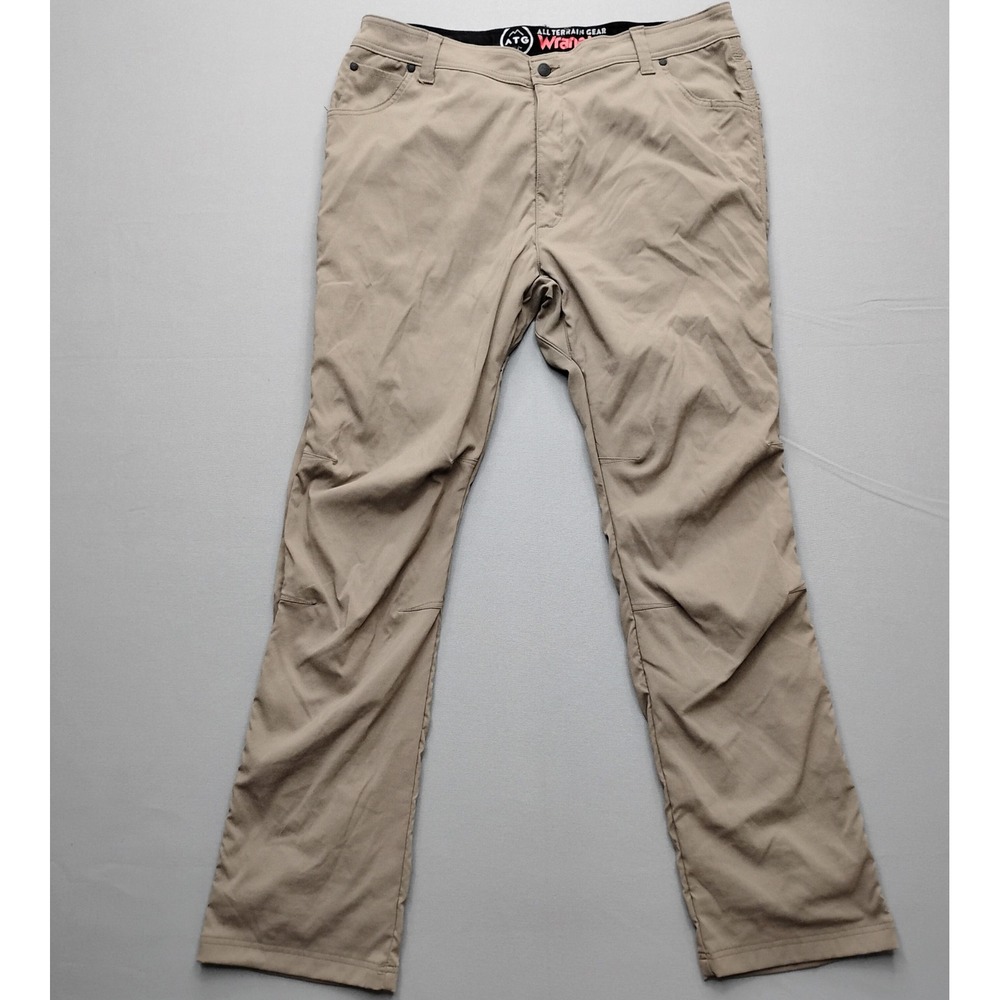Wrangler ATG All Terrain Gear Mens Pants 40x32 Khaki Nylon Spandex